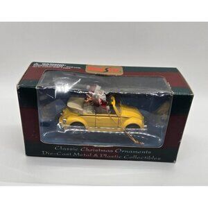 Maisto Classic Christmas Ornaments yellow Volkswagen Santa reindeer